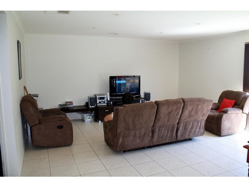 19 Alessi Rise, Mildura VIC 3500