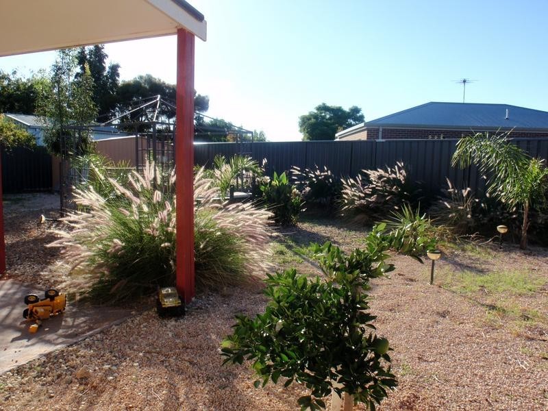 1/5 Melia Street, Red Cliffs VIC 3496