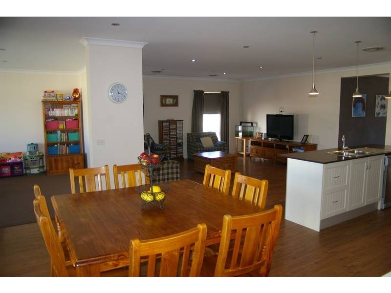 3 Keating Close, Merbein VIC 3505