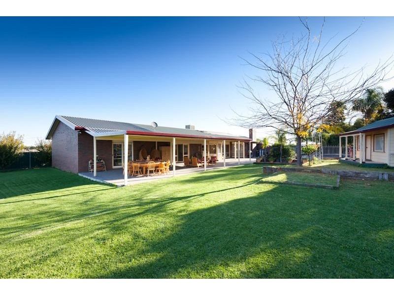 856 Karadoc Avenue, Irymple VIC 3498