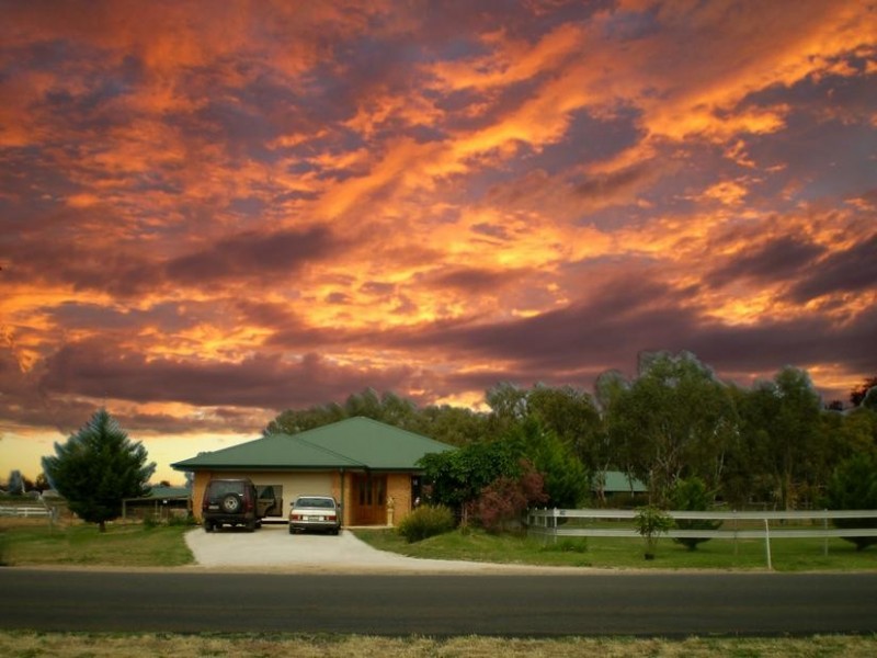 526 Cureton Avenue, Nichols Point VIC 3501