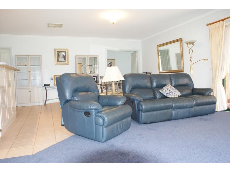 526 Cureton Avenue, Nichols Point VIC 3501