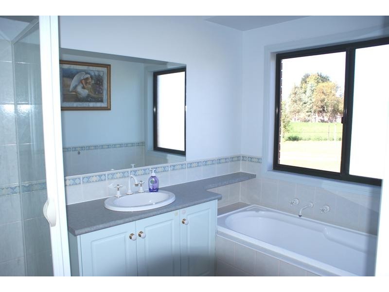 526 Cureton Avenue, Nichols Point VIC 3501