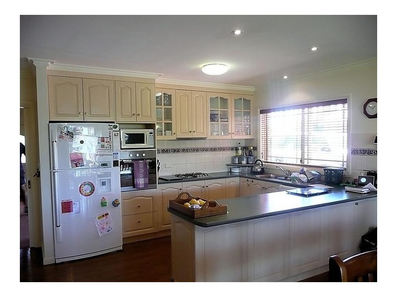 8 James Cook Drive, Mildura VIC 3500