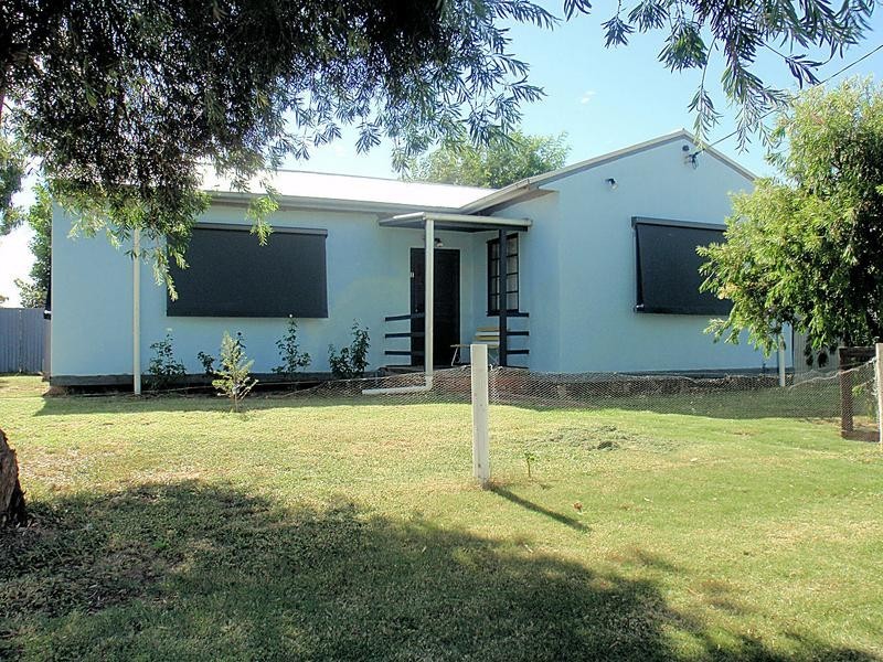 11 Neilpo Street, Dareton NSW 2717