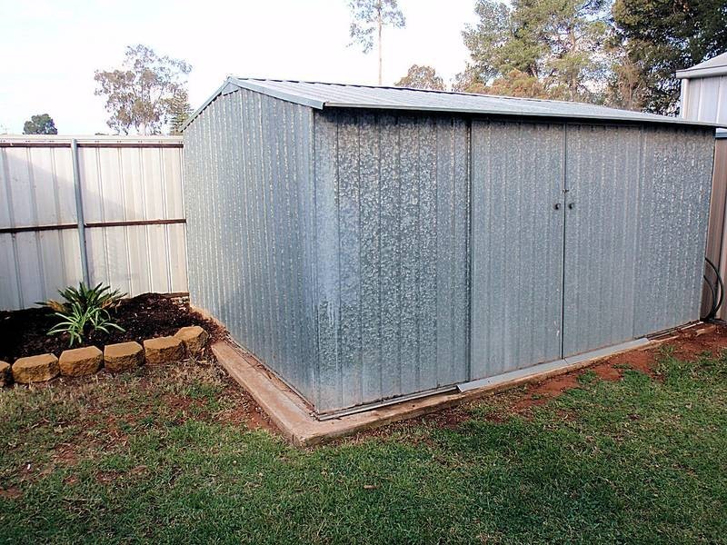 16 Rosemont Avenue, Mildura VIC 3500