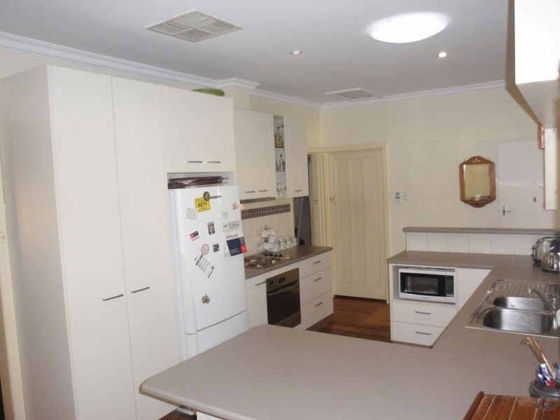 7 Rosemont Avenue, Mildura VIC 3500