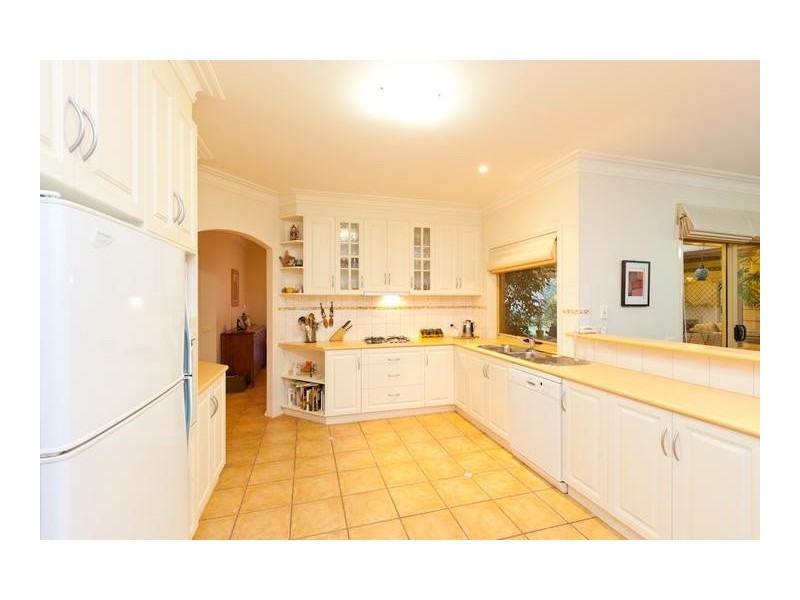 18 Cambridge Terrace, Mildura VIC 3500