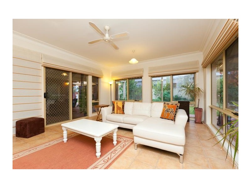 18 Cambridge Terrace, Mildura VIC 3500