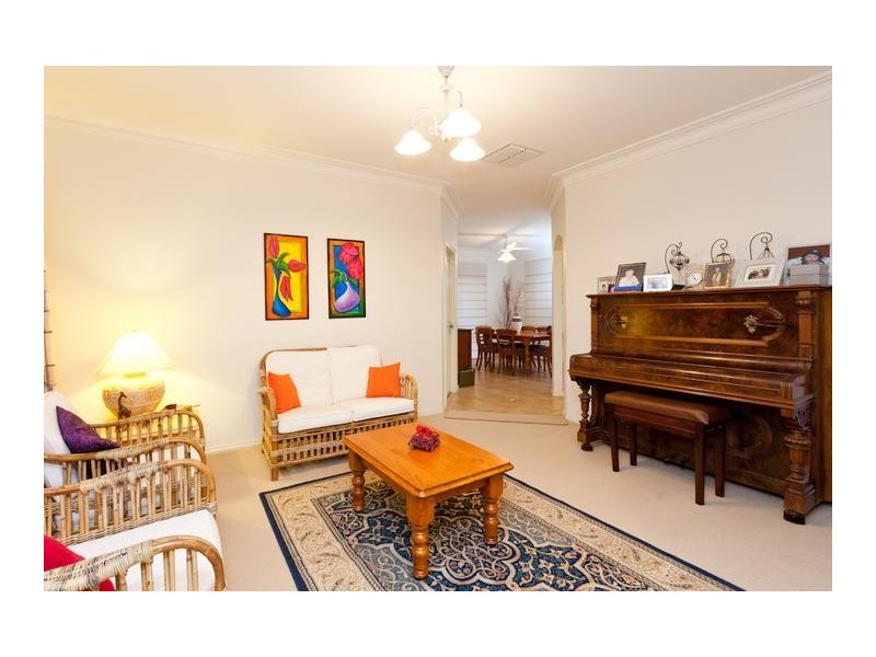 18 Cambridge Terrace, Mildura VIC 3500