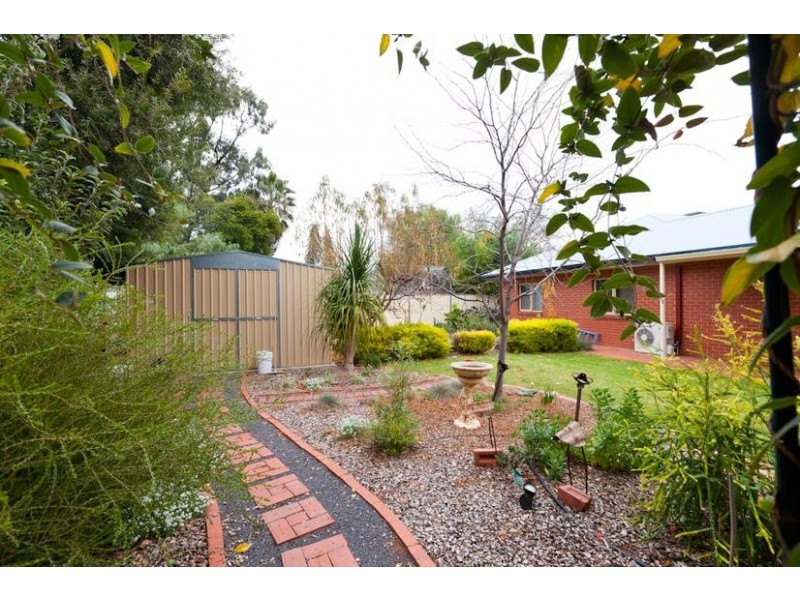 18 Cambridge Terrace, Mildura VIC 3500