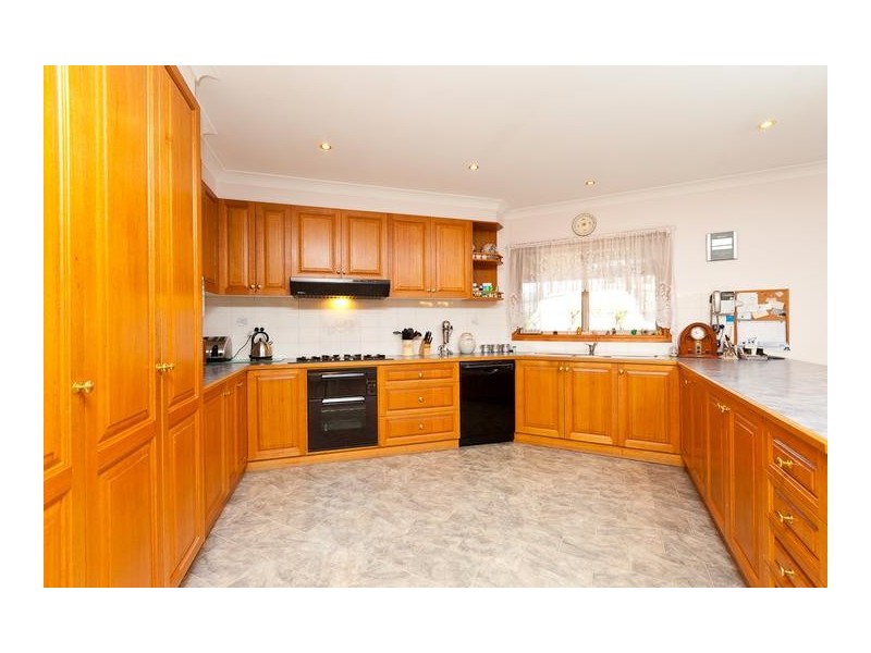 5 Maiella Court, Irymple VIC 3498