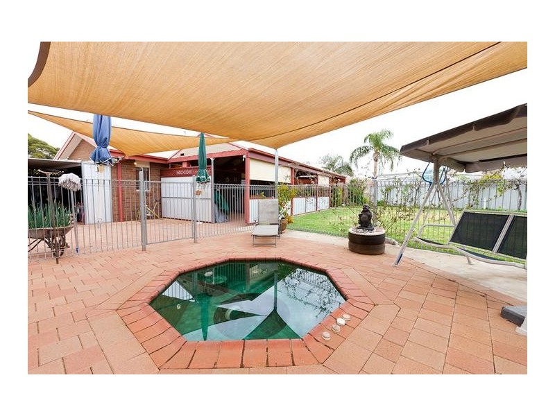 5 Maiella Court, Irymple VIC 3498