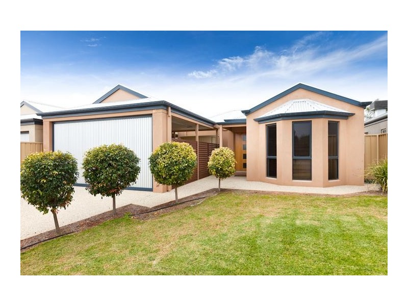8B Dawn Avenue, Gol Gol NSW 2738