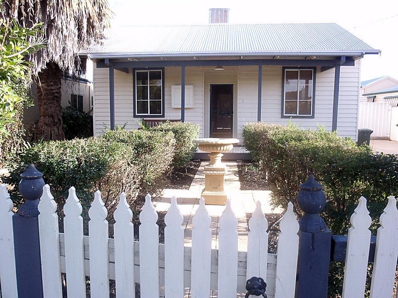 5 Kurrajong Parade, Mildura VIC 3500