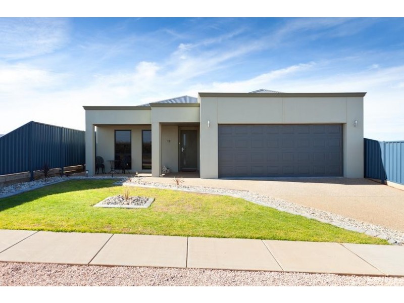 10-12 Melaleuca Street, Buronga NSW 2739