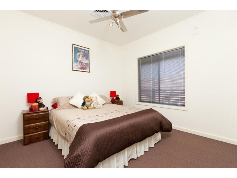 10-12 Melaleuca Street, Buronga NSW 2739