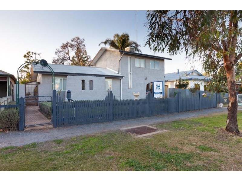 73 Tapio Street, Dareton NSW 2717