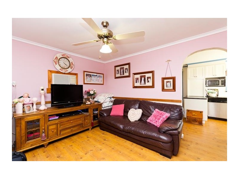 73 Tapio Street, Dareton NSW 2717