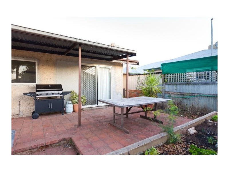 73 Tapio Street, Dareton NSW 2717