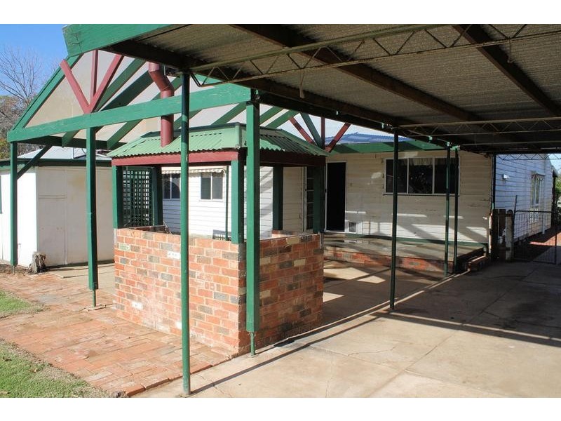 11 Kiewa Avenue, Red Cliffs VIC 3496