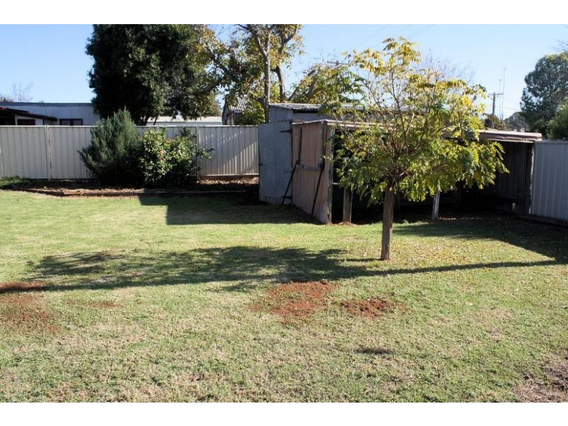11 Kiewa Avenue, Red Cliffs VIC 3496