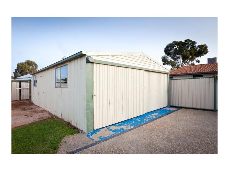 2 Bundarra Court, Mildura VIC 3500
