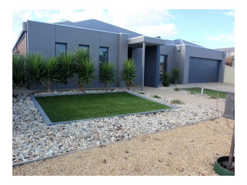 15 Heidi Court, Mildura VIC 3500