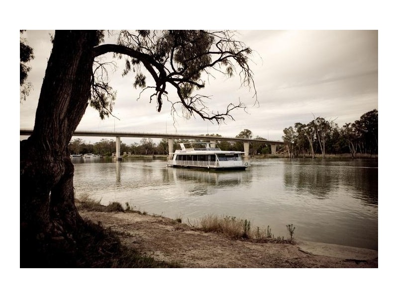 Etiwanda Avenue, Mildura VIC 3500