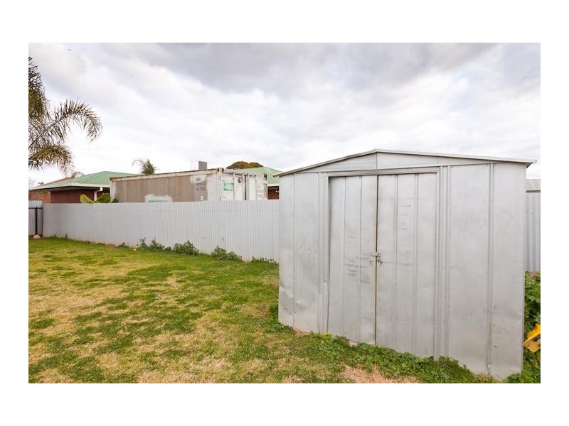 6 Belleview Drive, Irymple VIC 3498