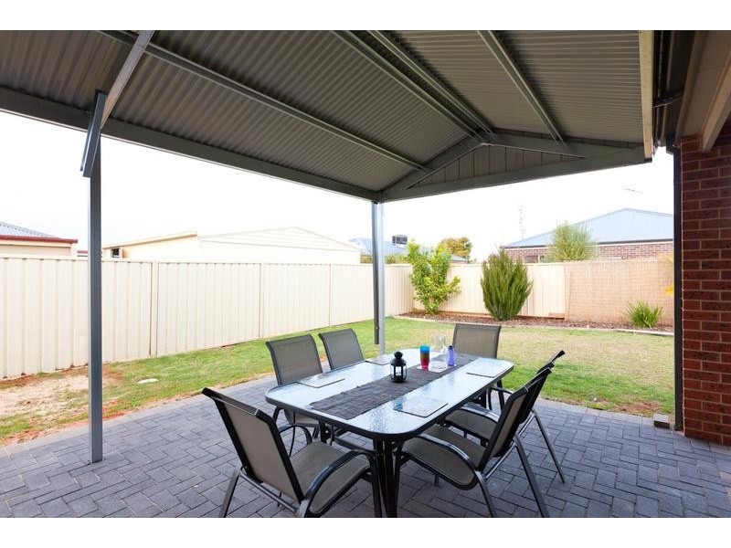 2 Madison Close, Mildura VIC 3500