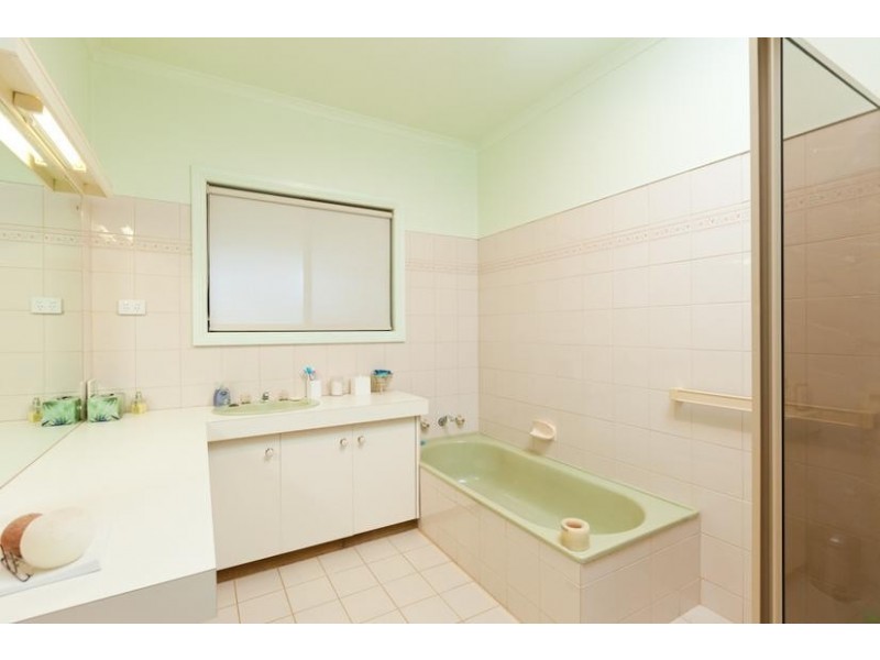 4 Punt Road, Gol Gol NSW 2738