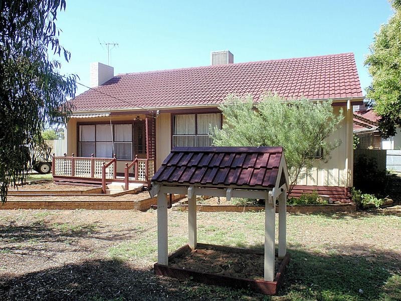 34 Avocado Street, Mildura VIC 3500