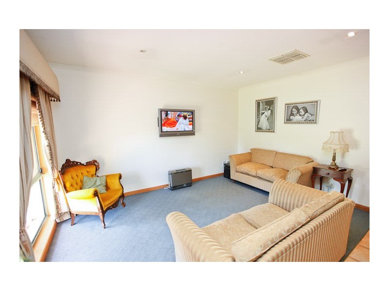 27 Woodley Drive, Mildura VIC 3500