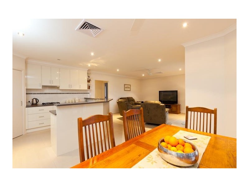 15 Christian Court, Mildura VIC 3500