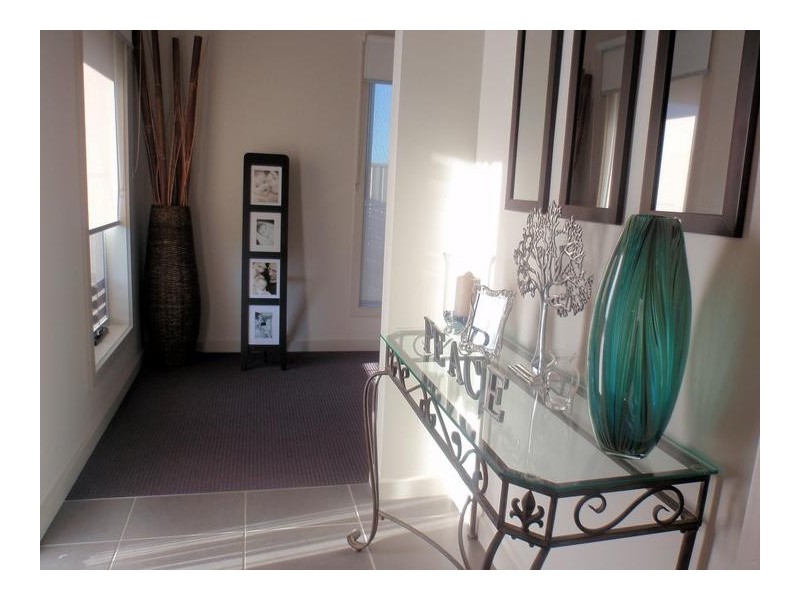 1/8 John Monash Boulevard, Mildura VIC 3500