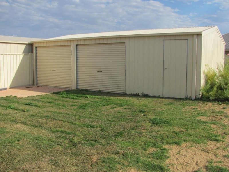 10 Edmund Barton Court, Mildura VIC 3500