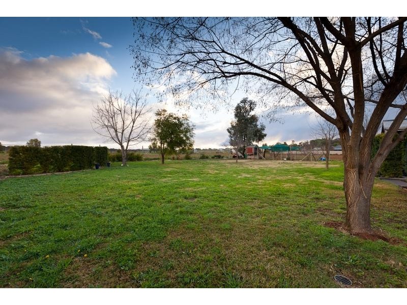 544 Cureton Avenue, Nichols Point VIC 3501