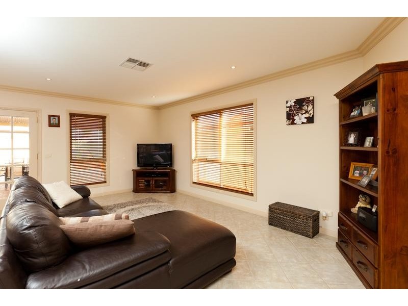 3 Golden Grove, Red Cliffs VIC 3496