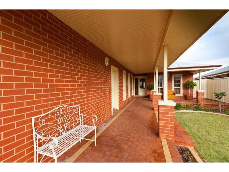 3 Golden Grove, Red Cliffs VIC 3496
