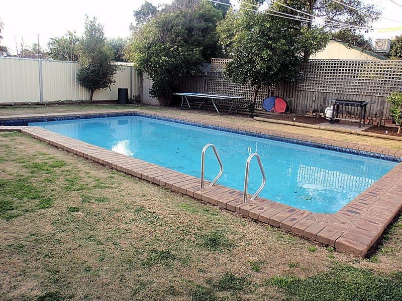 16 Euneva Drive, Mildura VIC 3500