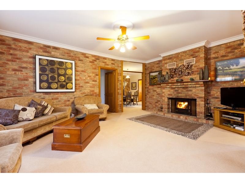 7 Lakeside Drive, Cabarita VIC 3505