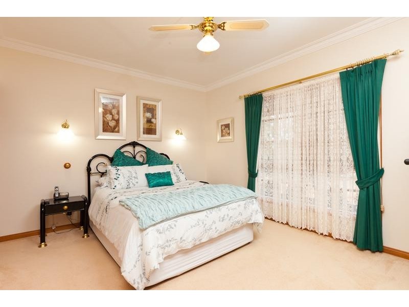 7 Lakeside Drive, Cabarita VIC 3505