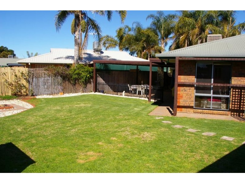 4 Caffrey Court, Irymple VIC 3498