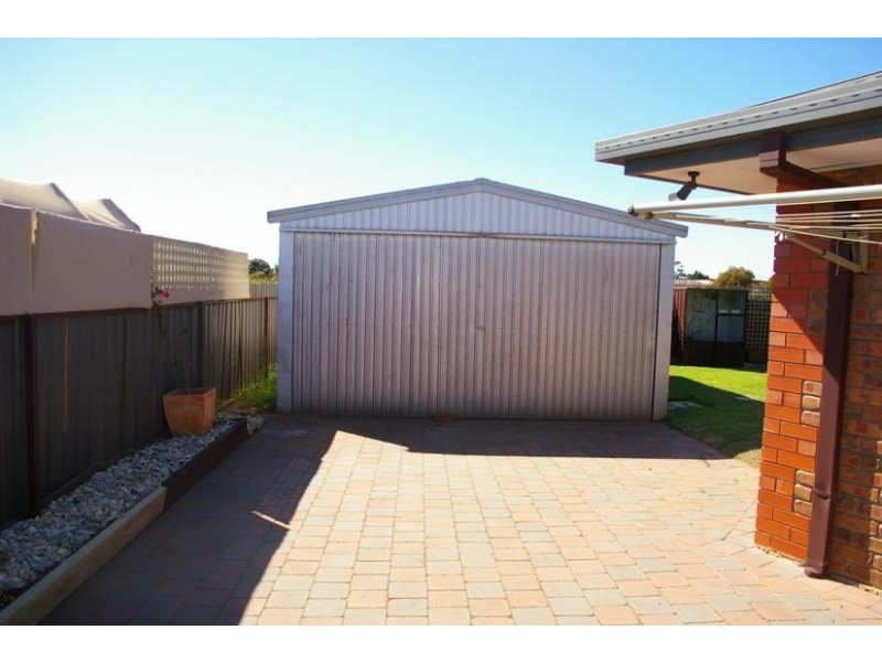 4 Caffrey Court, Irymple VIC 3498