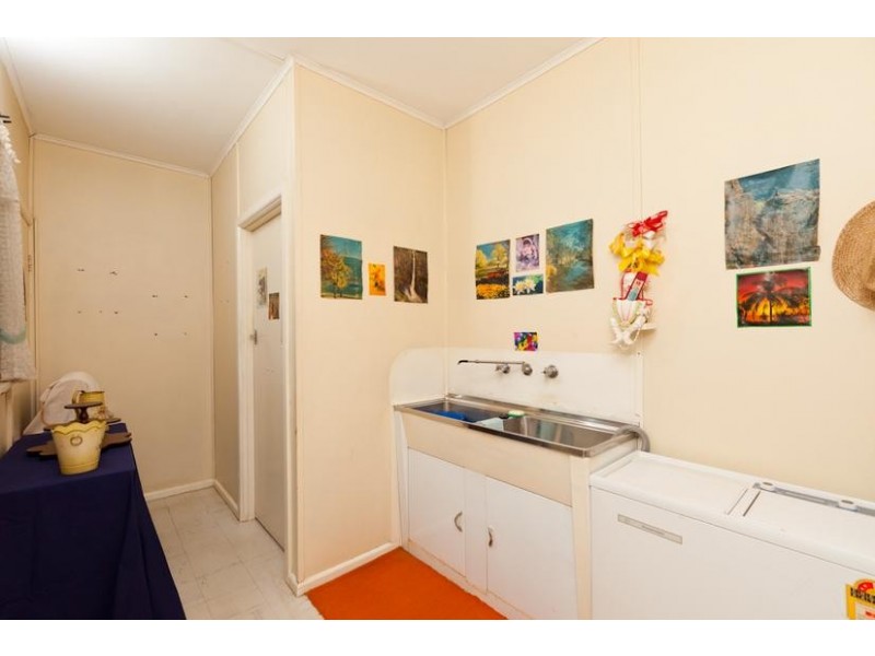 10 Oak Avenue, Mildura VIC 3500