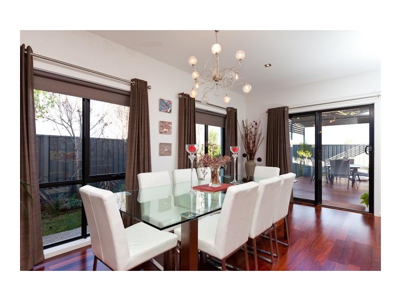 10 Burdekin Court, Red Cliffs VIC 3496