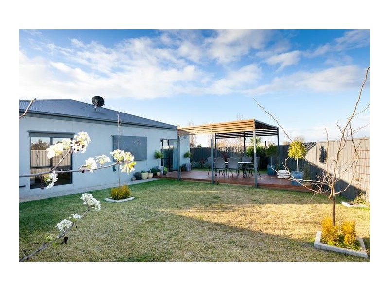 10 Burdekin Court, Red Cliffs VIC 3496