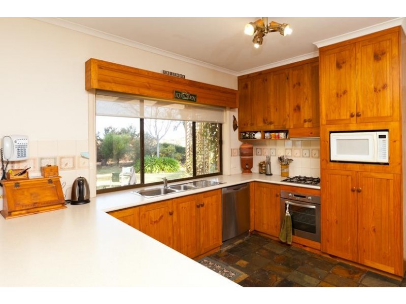 390 Karadoc Avenue, Nichols Point VIC 3501