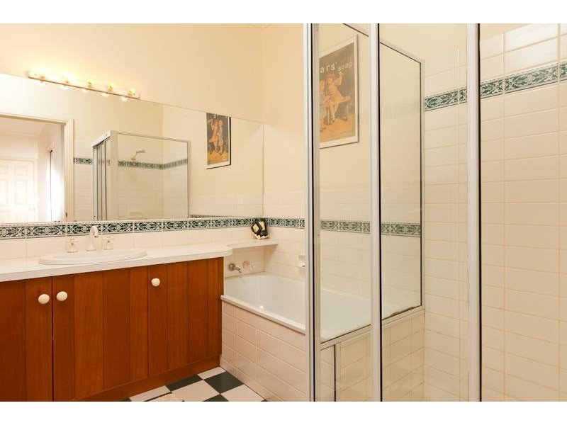 390 Karadoc Avenue, Nichols Point VIC 3501